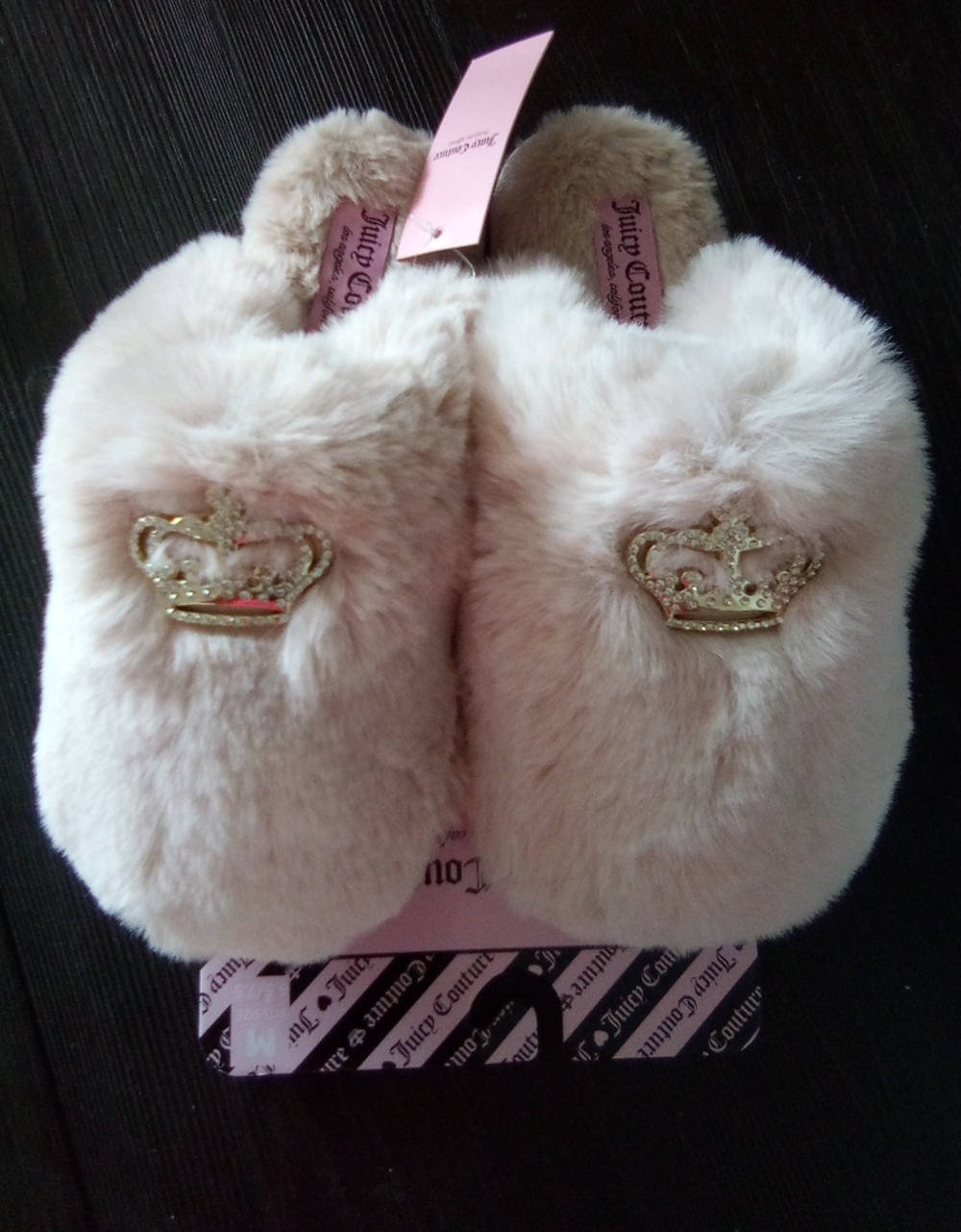 Juicy's Extra, Soft, Fluffy Slippers
